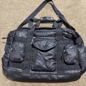 Tommy Bahama Bag Black Puffer Weekender‎ Shoulder Strap Luggage Sleeve Pockets